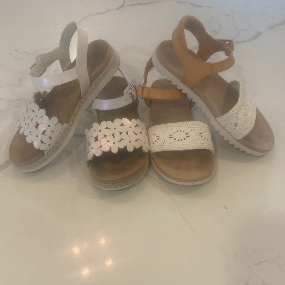 Cat and Jack sandal bundle toddler 11